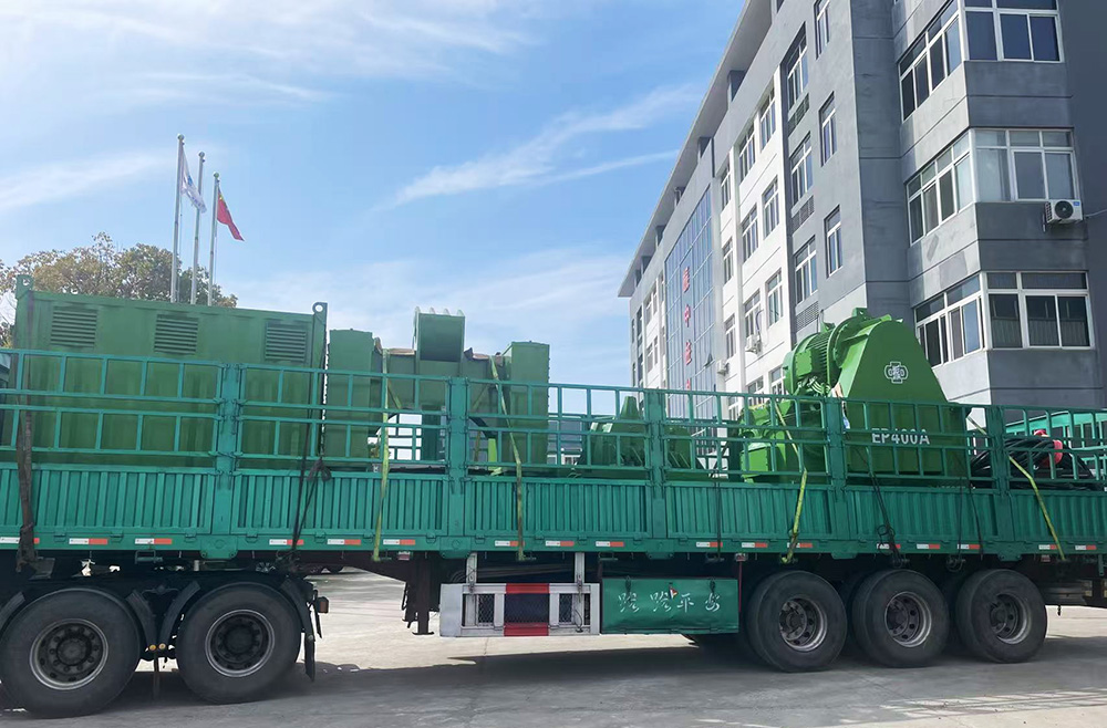 雙線(xiàn)交付！上海振中免共振振動(dòng)錘助力海內外基建項目